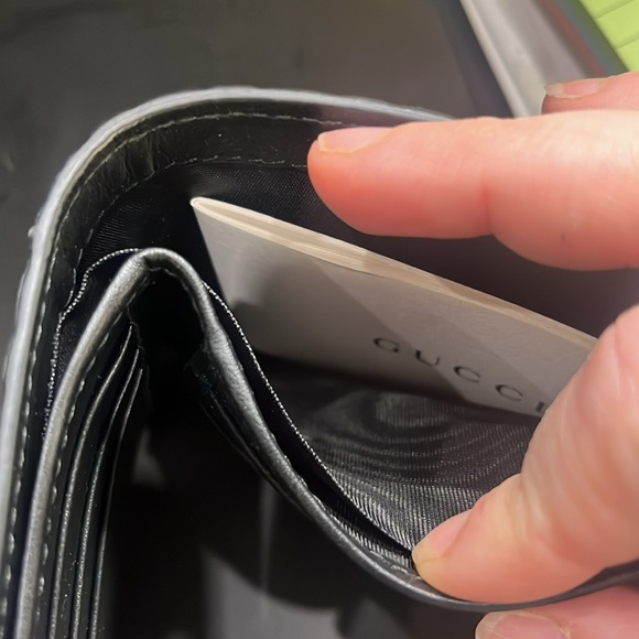 Gucci leather bifold wallet NEW - Picture 3 of 4